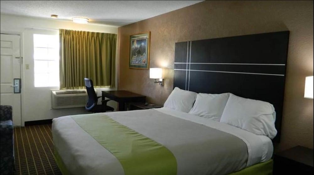 Quality Inn Gonzales Exterior photo
